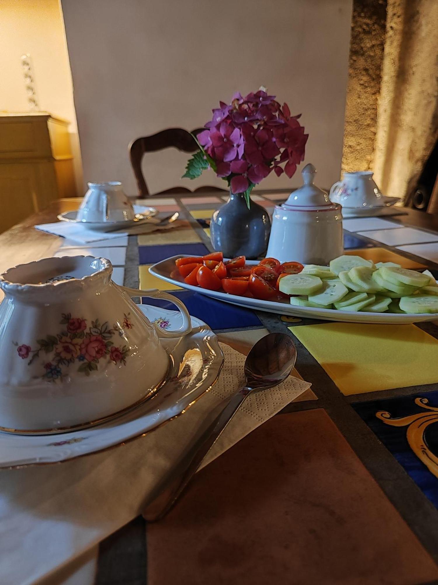 Casa Lumaca Acomodação com café da manhã Tremezzo Exterior foto